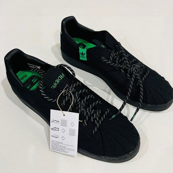 Adidas x Pharrell Williams GX0195  Superstar Primeknit Sneaker Shoe Black - Picture 5 of 6